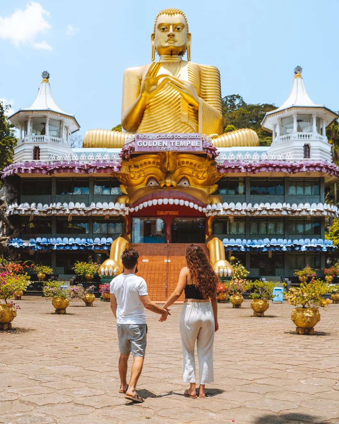 Dambulla Cave Temple