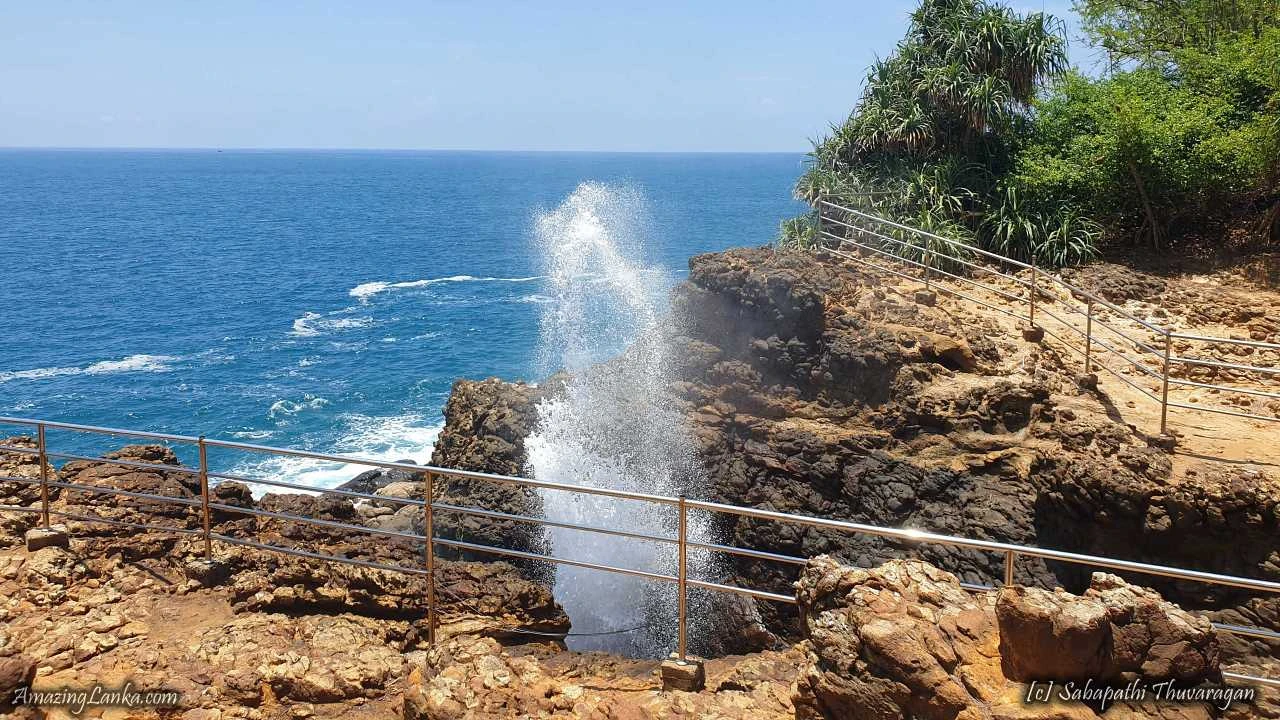 Blow Hole (Hummanaya)