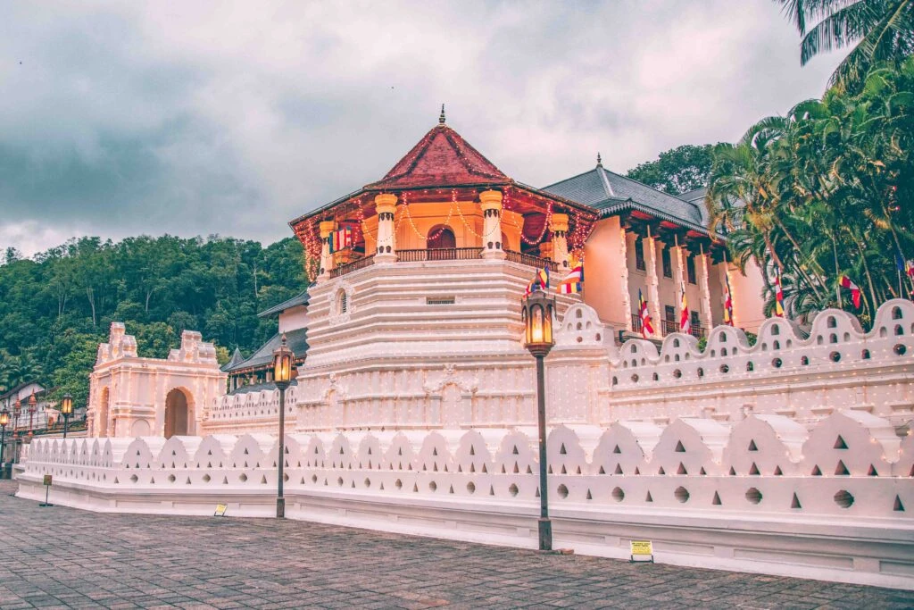 Discover Kandy Sri Lanka Tour Package 3 Days